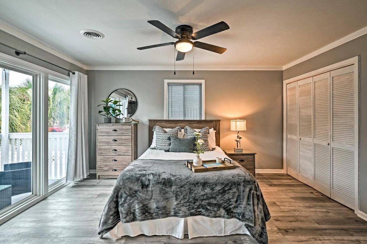 Surfside Beach Couples Retreat With Balcony! マートルビーチ エクステリア 写真